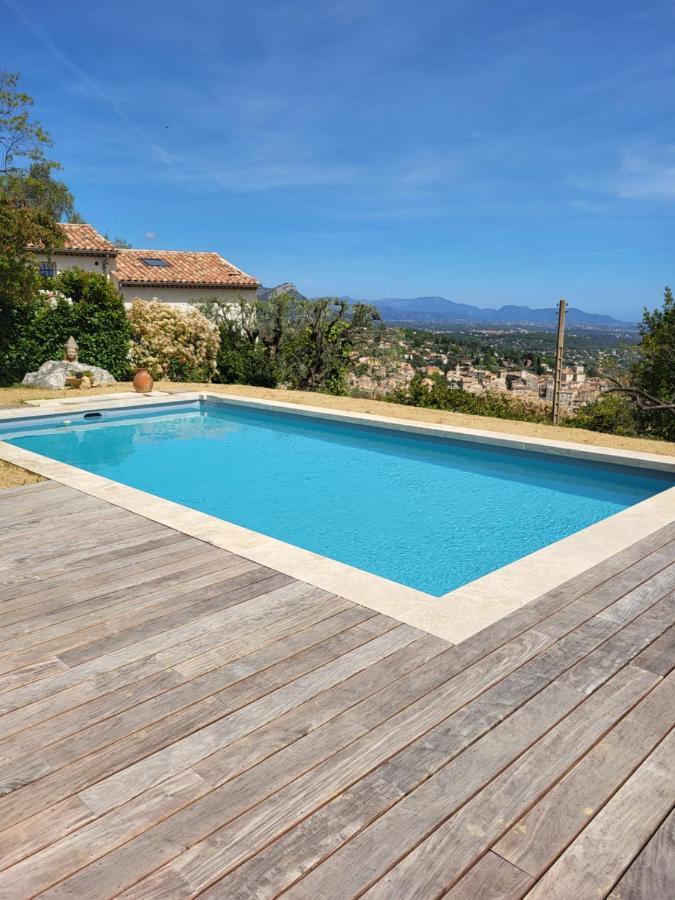 Bed and Breakfast La Tourrette Tourrettes-sur-Loup Esterno foto