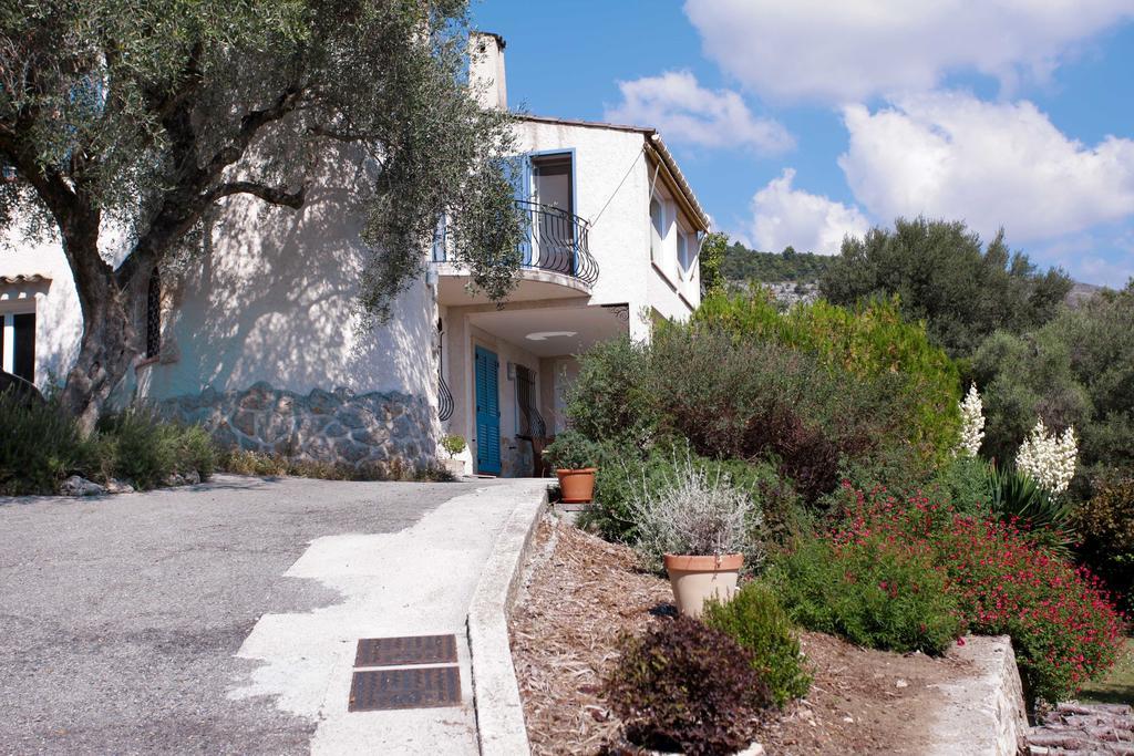 Bed and Breakfast La Tourrette Tourrettes-sur-Loup Camera foto