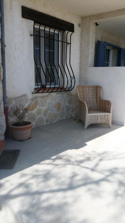 Bed and Breakfast La Tourrette Tourrettes-sur-Loup Esterno foto