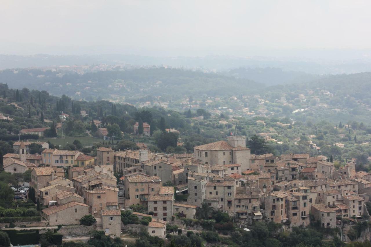 Bed and Breakfast La Tourrette Tourrettes-sur-Loup Esterno foto