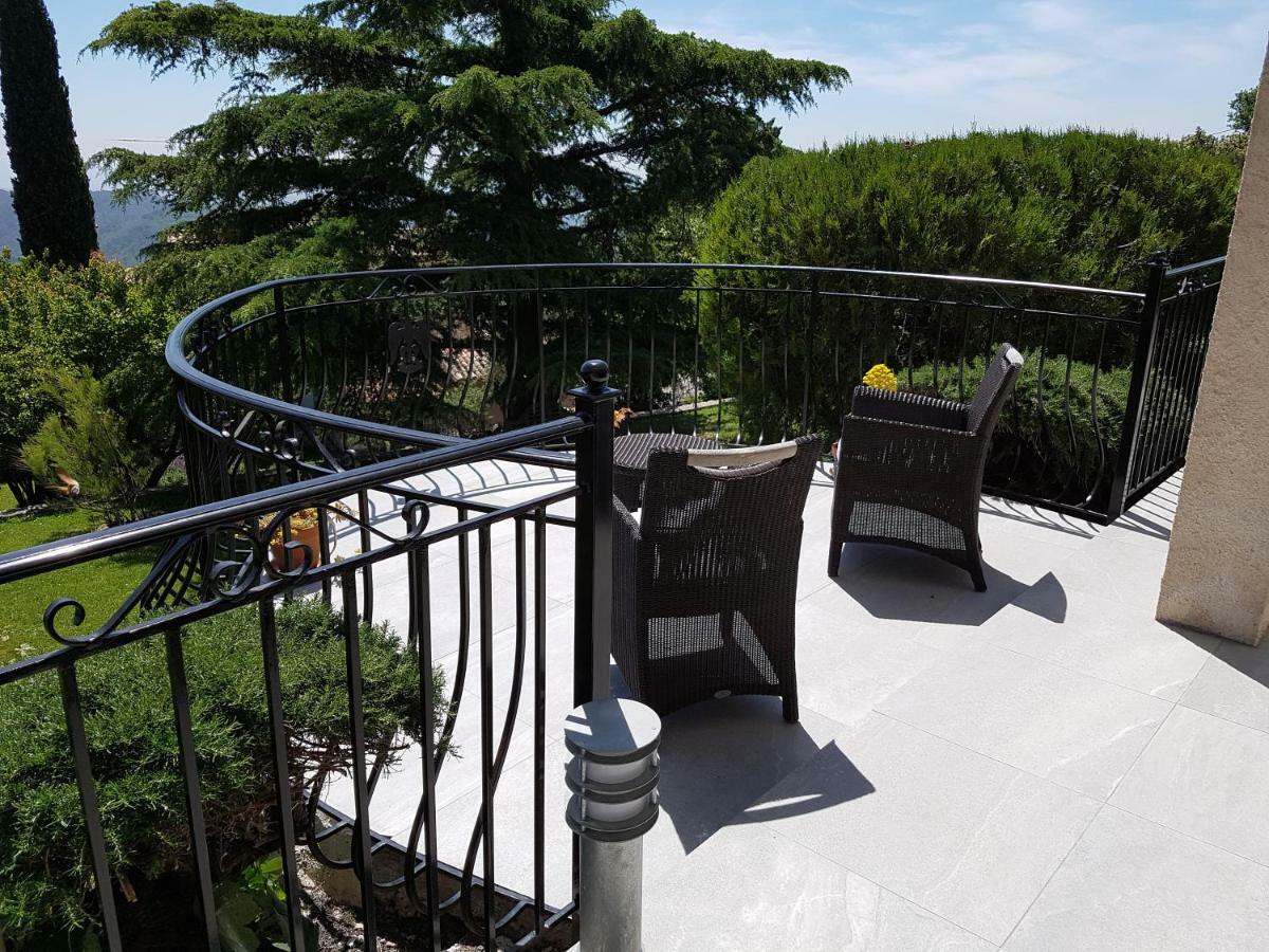 Bed and Breakfast La Tourrette Tourrettes-sur-Loup Esterno foto